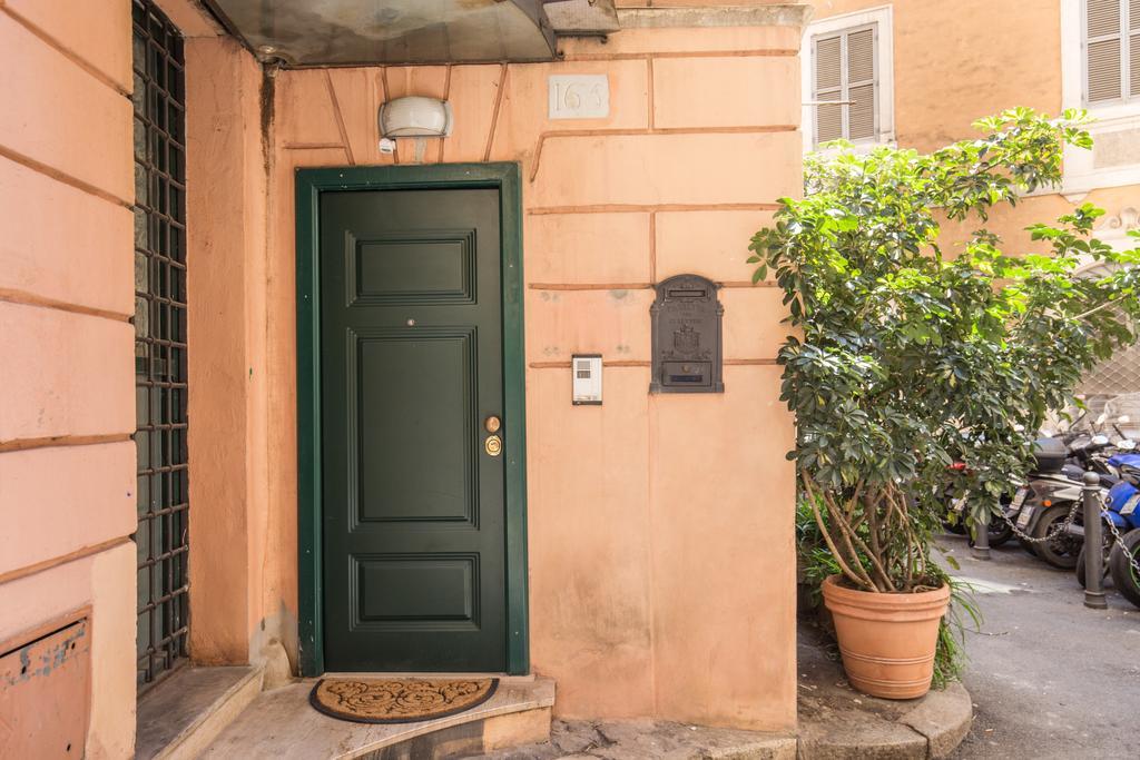 Pantheon Miracle Suite Rome Exterior photo